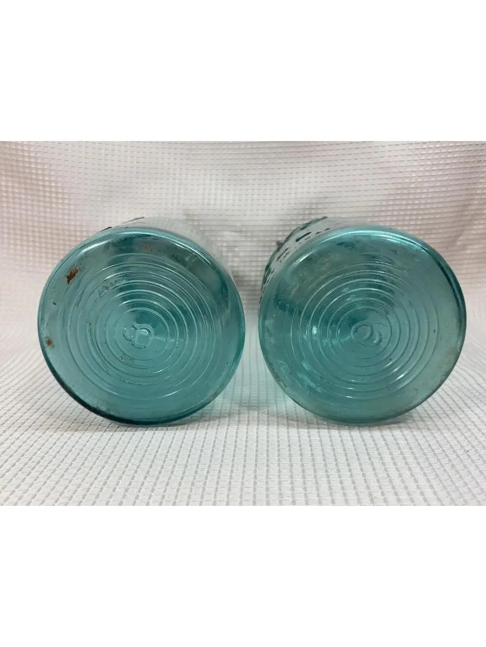 62 - 2 vintage round Blue canning jars wire lock glass lids -  Ball